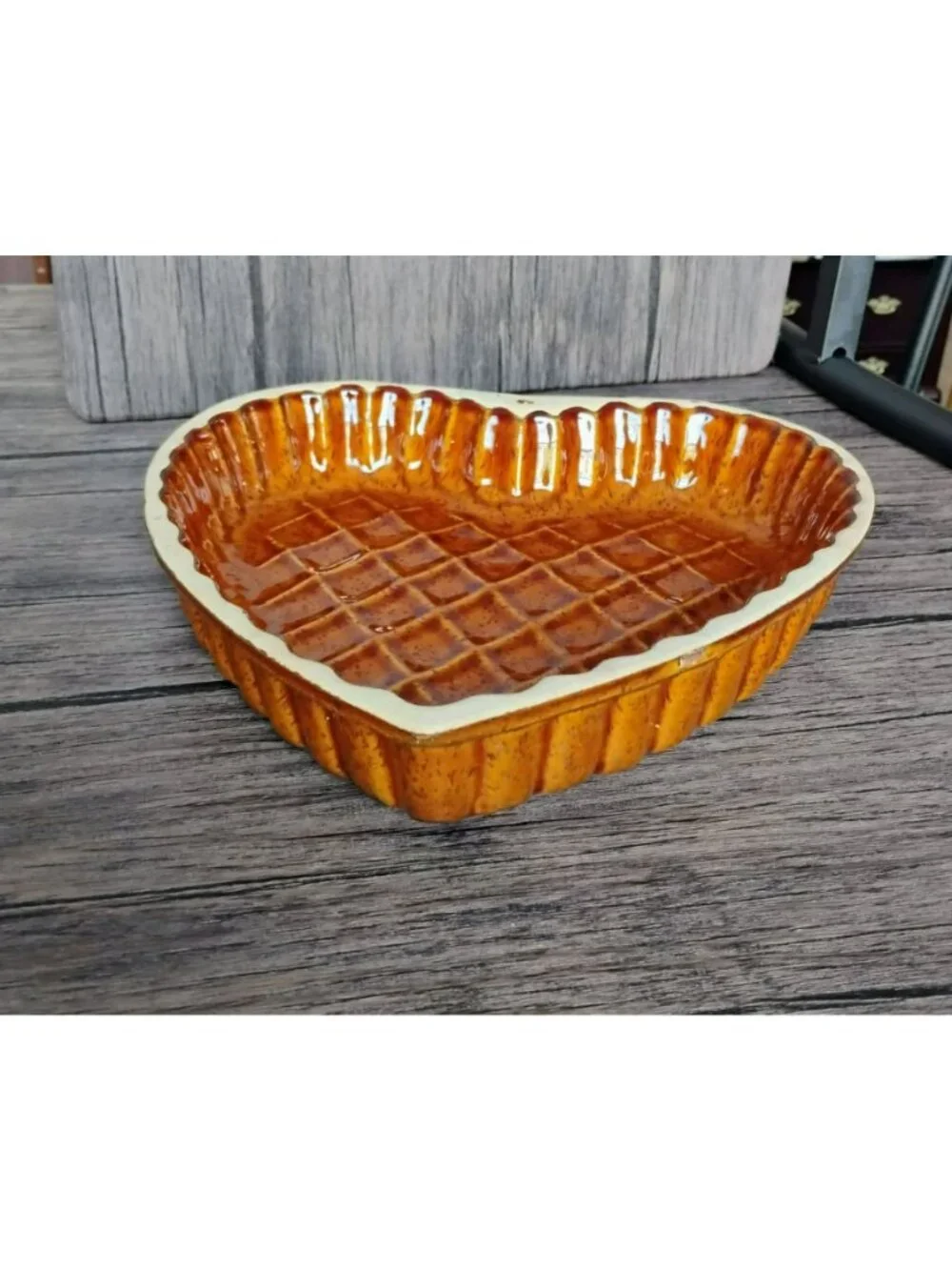 Vintage this ceramic